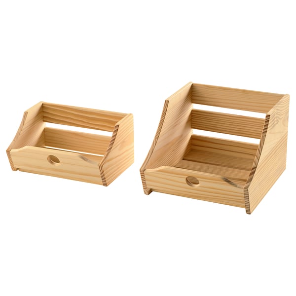 Twee houten opbergbakken, lichtbruin, rechthoekig met afgeronde hoeken en minimalistisch design.