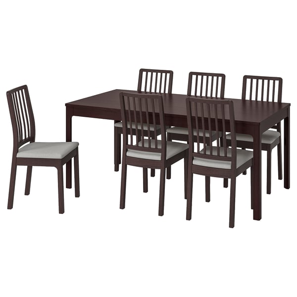 EKEDALEN: donkerbruine, uitschuifbare eettafelset met 6 bijpassende stoelen, gestoffeerde zittingen, strak houten design.