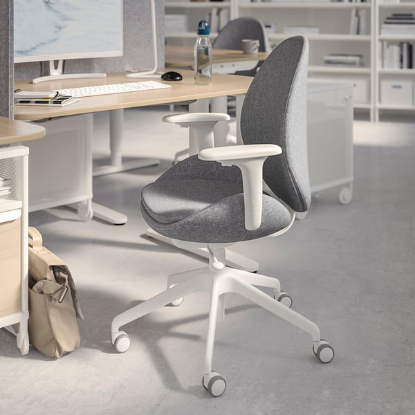 Moderne kantoorstoel, HATTEFJÄLL, grijs, stof & plastic, ergonomisch ontwerp, verstelbaar, zwenkwielen.