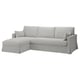 HYLTARP, strakke lichtgrijze sectionele bank met opbergchaise lons, modern minimalistisch design.