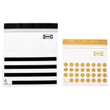 Twee transparante, hersluitbare ikea opbergzakjes getoond, één met zwarte strepen en de andere met gouden stippen, gemaakt van polyethyleen plastic.
