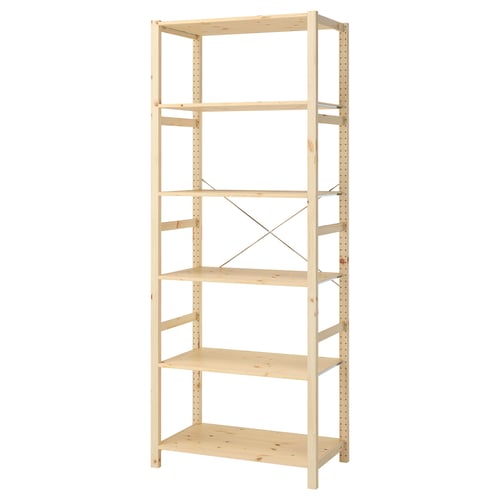 Een IVAR-opslagplank , licht hout, rechthoekig, vijflaags, met verstelbare planken en metalen beugels.