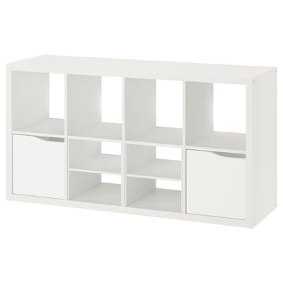 Ikea KALLAX witte boekenkast, modulair met open en gesloten secties, minimalistisch design.