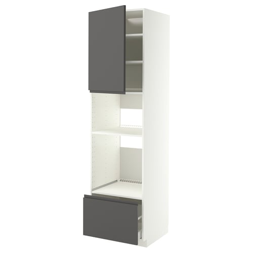 Moderne keukenkast, wit en grijs, met strakke, donkergrijze handgrepen. Hoog, rechthoekig met verstelbare planken en een uitschuiflade.