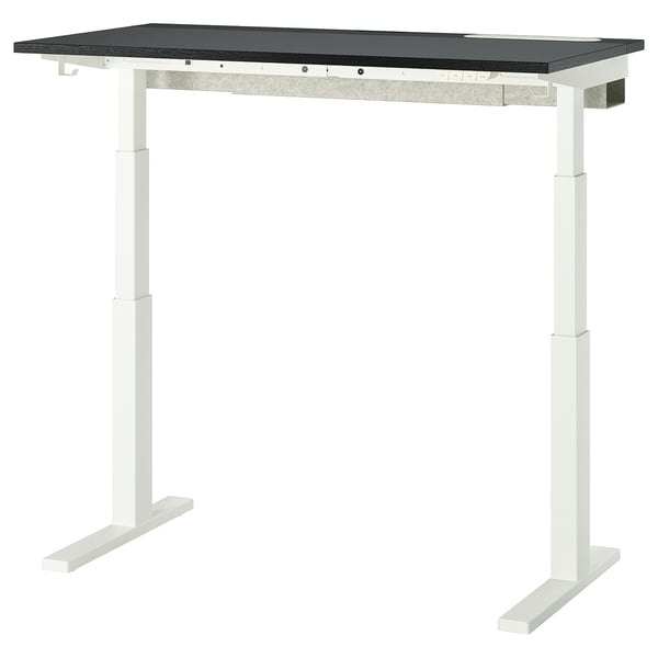 MITTZON zit/sta bureau, wit. Modern, rechthoekig, in hoogte verstelbaar bureau met zwart blad en witte poten.
