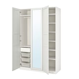 Witte PAX kledingkast: spiegeldeuren, drie planken, ophangrail, gaasmanden.