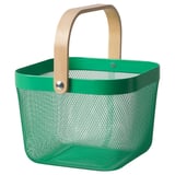 Een groene RISATORP gaasmand met een houten handvat.