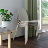 SKÅLSTA Tafel en 4 stoelen, licht grijsbeige recht lichtgrijs-beige/kunststof beige kokervormig metaal/lichtgrijs-beige, 140x80 cm
