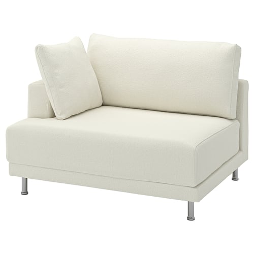 Een stijlvolle witte UPPÅKRA loveseat bank met een comfortabele, getextureerde bouclé stoffen hoes, met strakke metalen poten en zachte kussens.