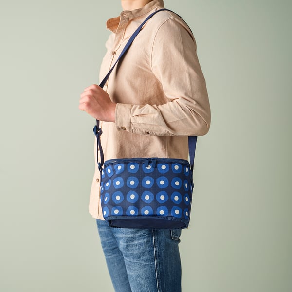 PILLERSTARR Cooling bag, patterned/blue, 26x19x19 cm