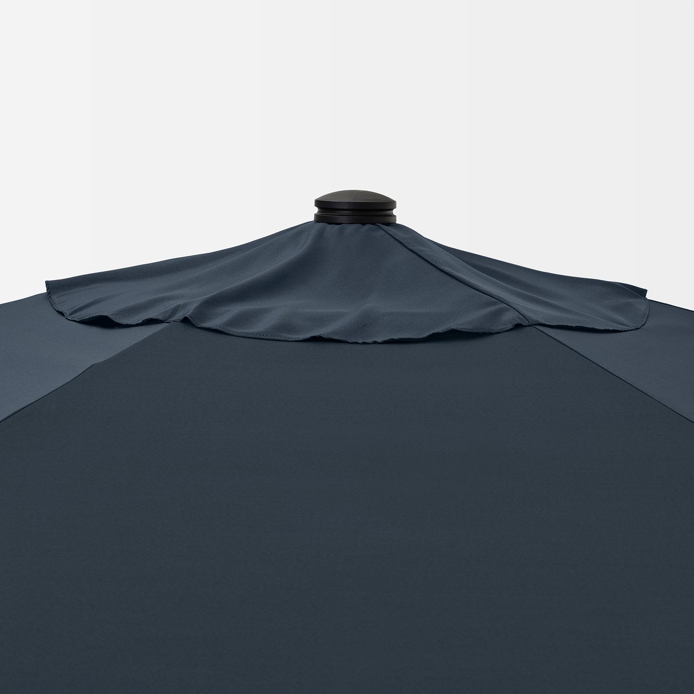 BETSÖ / LINDÖJA Patio umbrella with base, brown wood effect dark blue