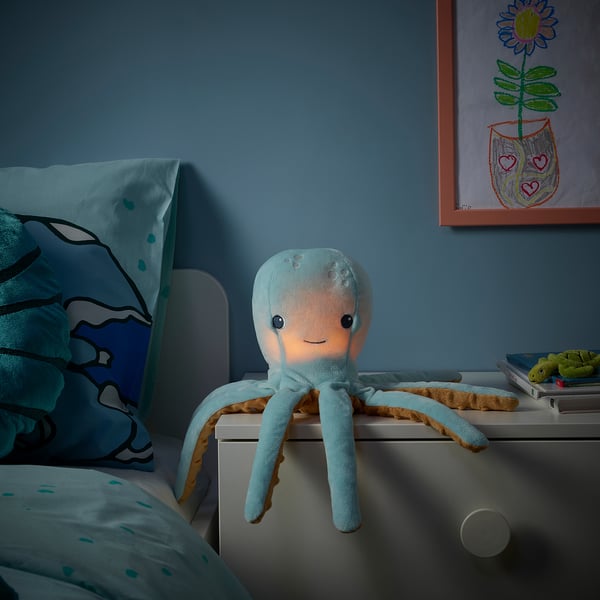 BLÅVINGAD Soft toy with LED nightlight, turquoise octopus/battery operated