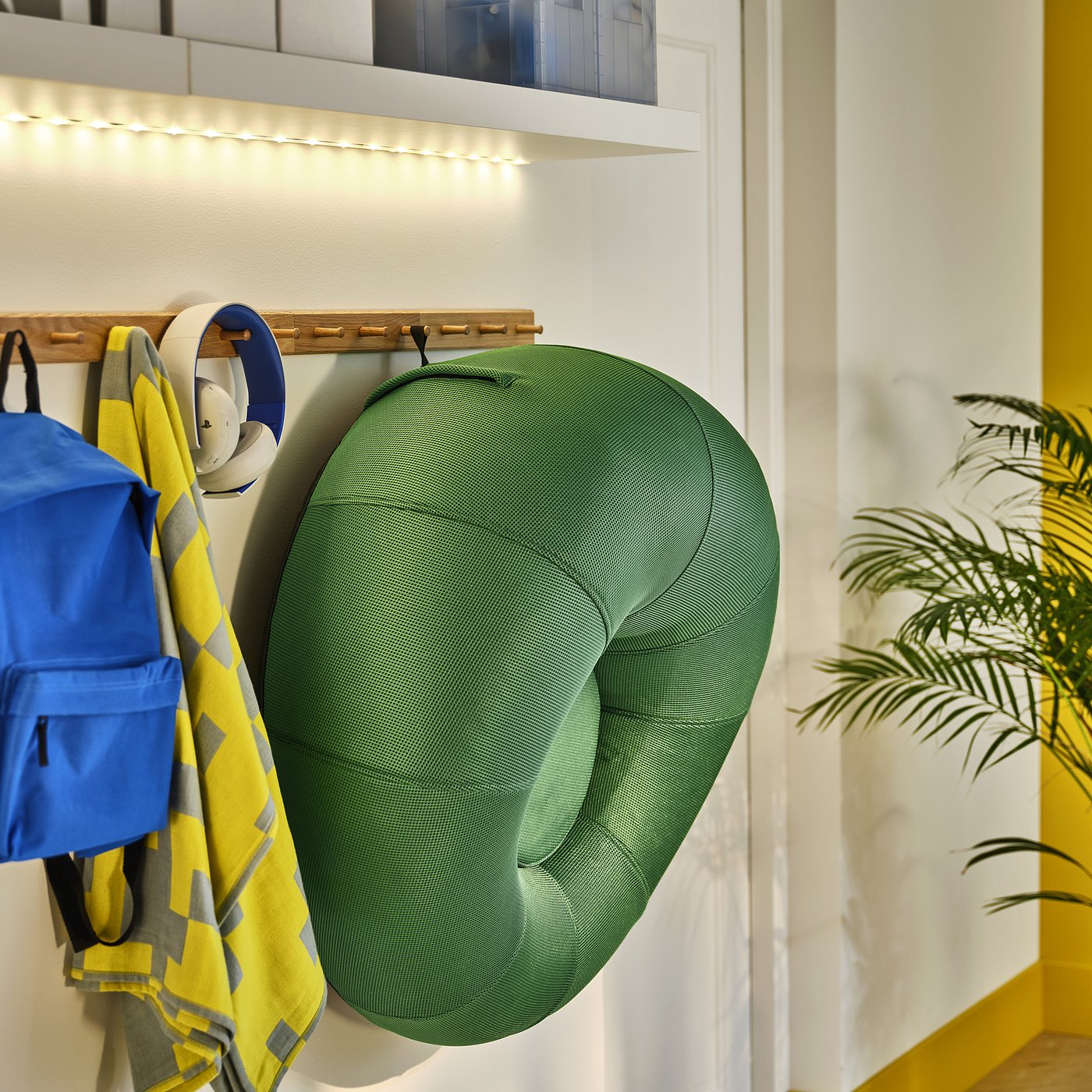 BRÄNNBOLL inflatable gaming lounge chair, bright green - IKEA CA
