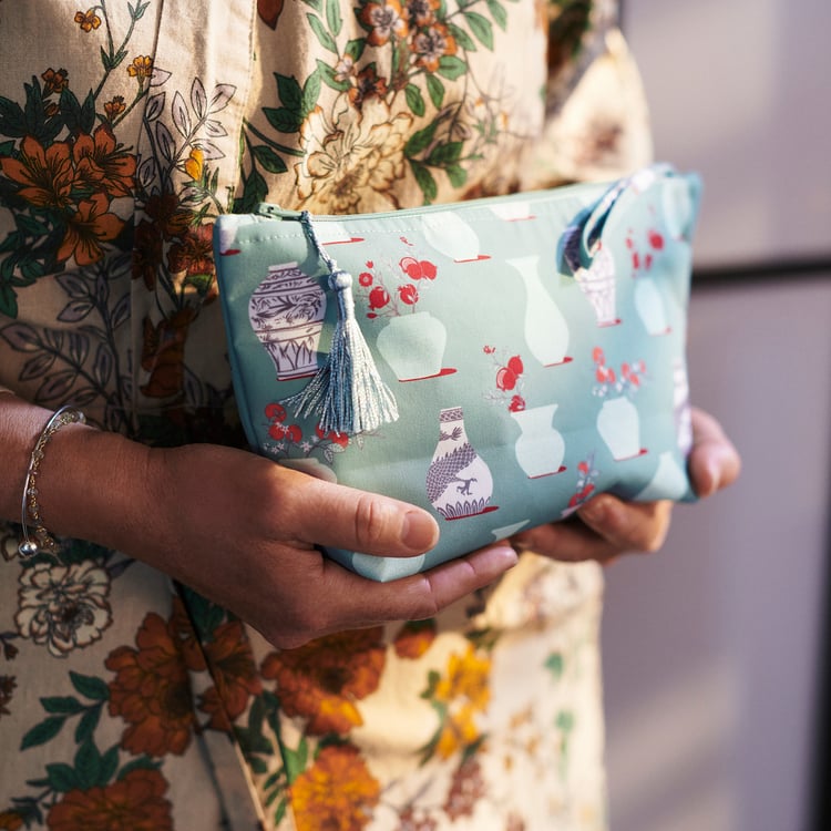 FÖSSTA accessory bag, green, 29x9x15 cm (11 ½x3 ½x6") IKEA CA