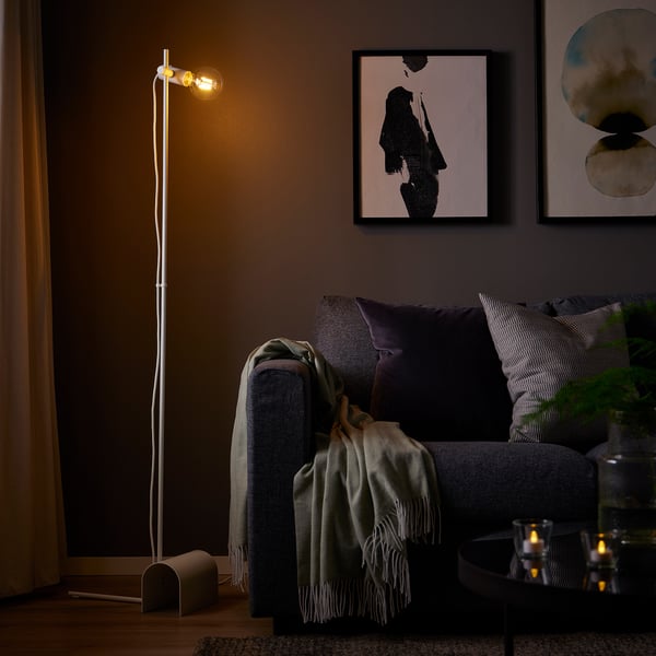 HÅRSLINGA Floor lamp, white