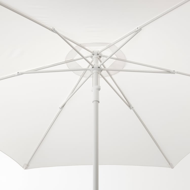 HÖGÖN patio umbrella with base, white/Huvön dark gray, 270 cm (1061/4