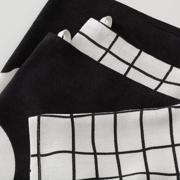 KUSTFYR Tea-towel, ghost/spider white/black, 18x24 "