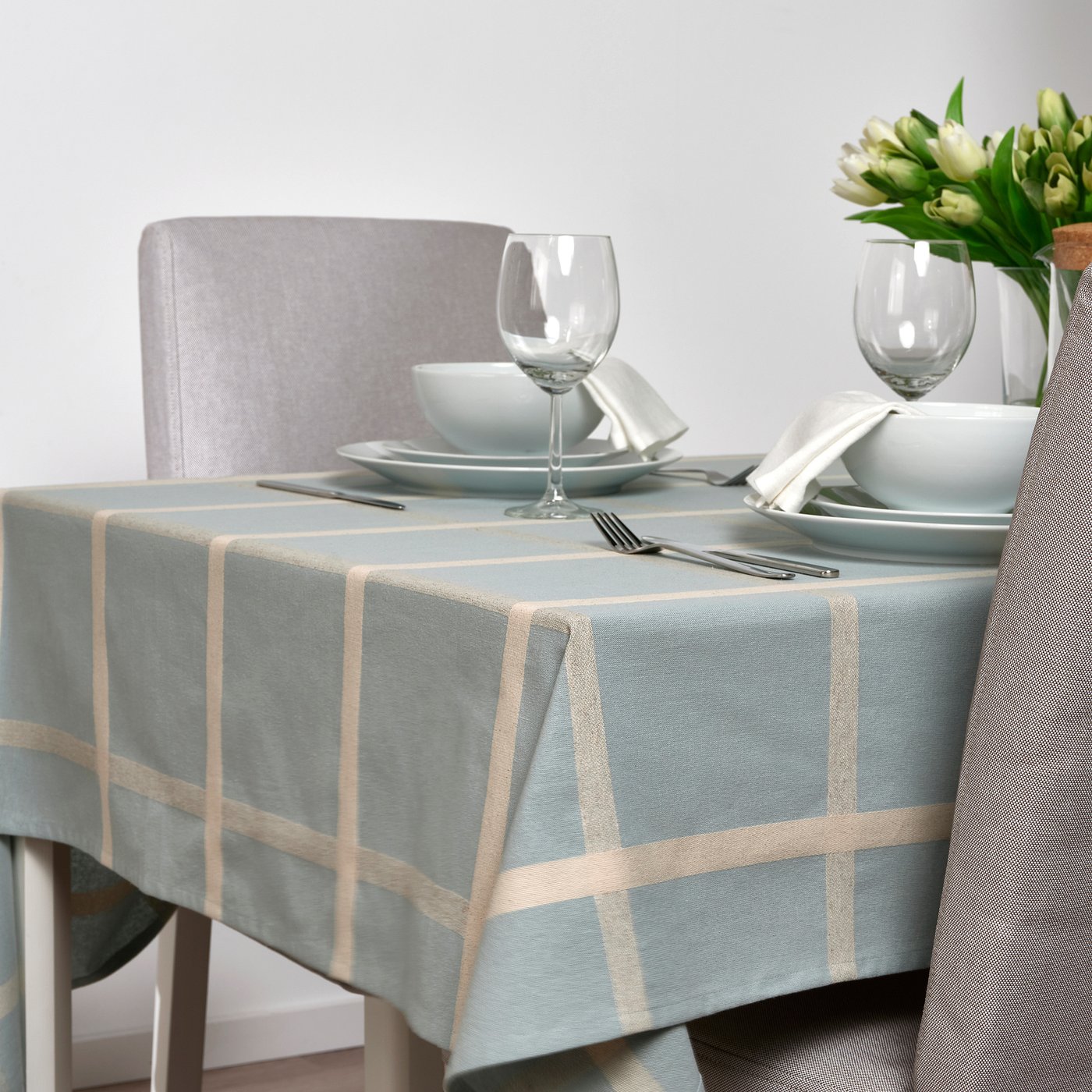 NISSÖGA tablecloth, blue, 145x240 cm (57x94