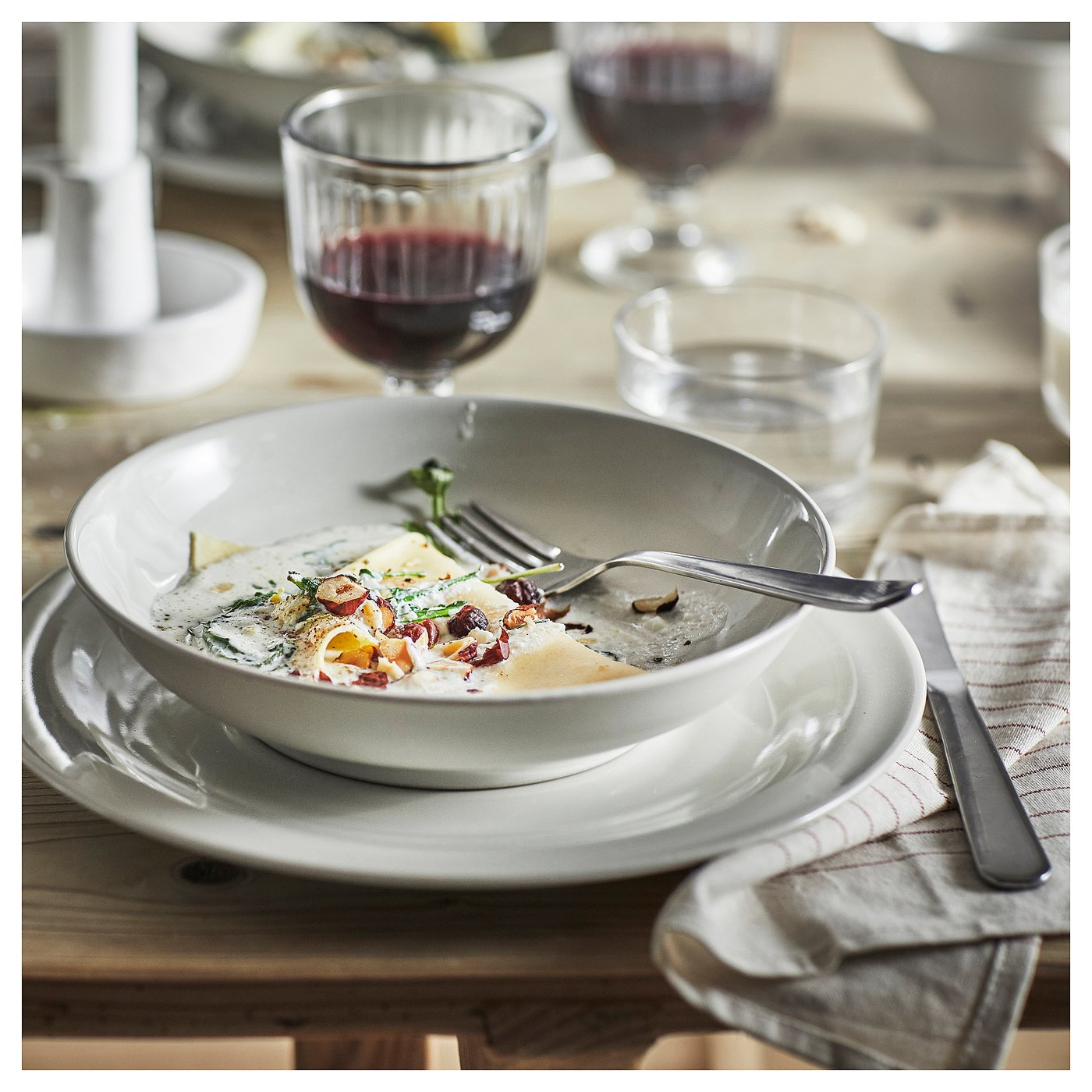 SANDSKÄDDA plate, light gray-beige, 26 cm (10