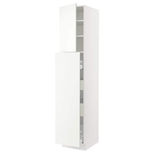 SEKTION white kitchen cabinet with adjustable shelves and dampers.