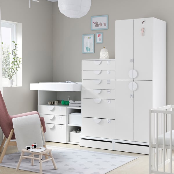 SMÅSTAD / UPPFÖRA Storage combination, white white/with changing table, 82 5/8x31 1/2x77 1/8 "