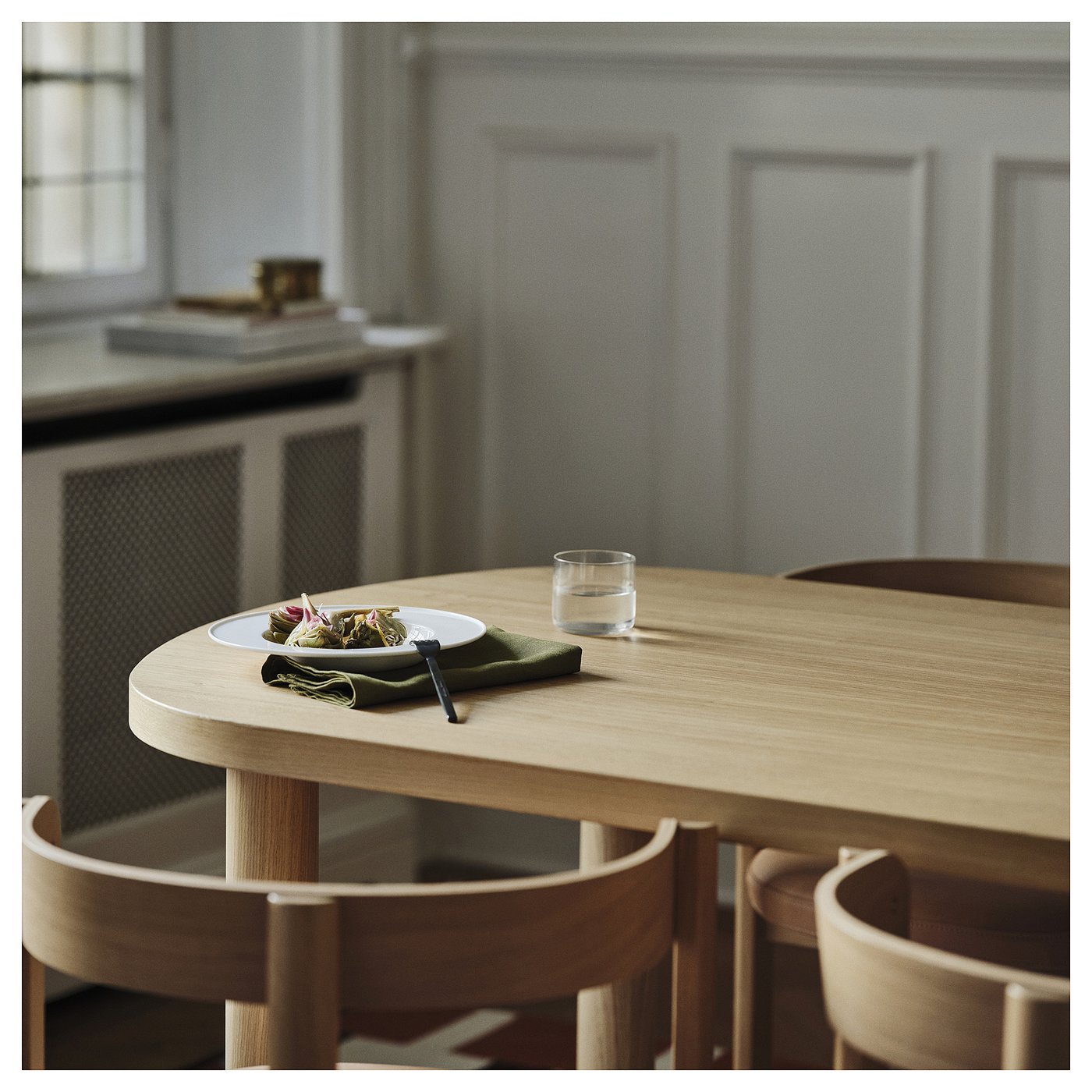 STOCKHOLM 2025 / STOCKHOLM 2025 table and 6 chairs, oak veneer/oak