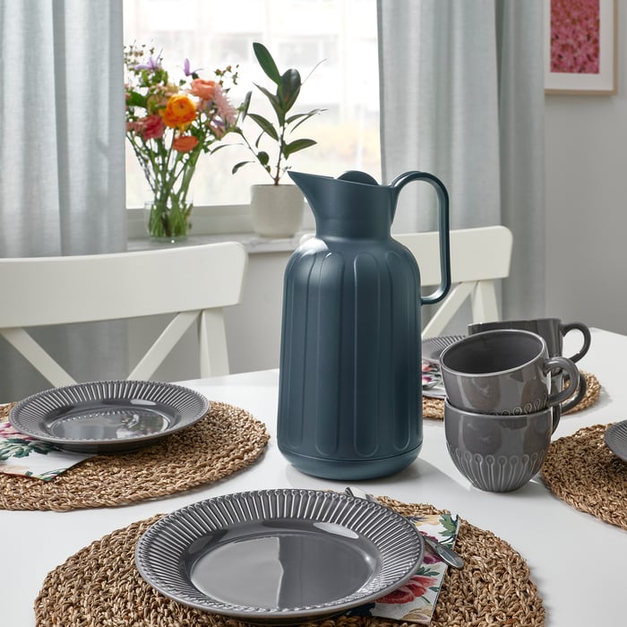 TAGGÖGA vacuum flask, blackblue, 1.6 l (1.7 qt) IKEA CA