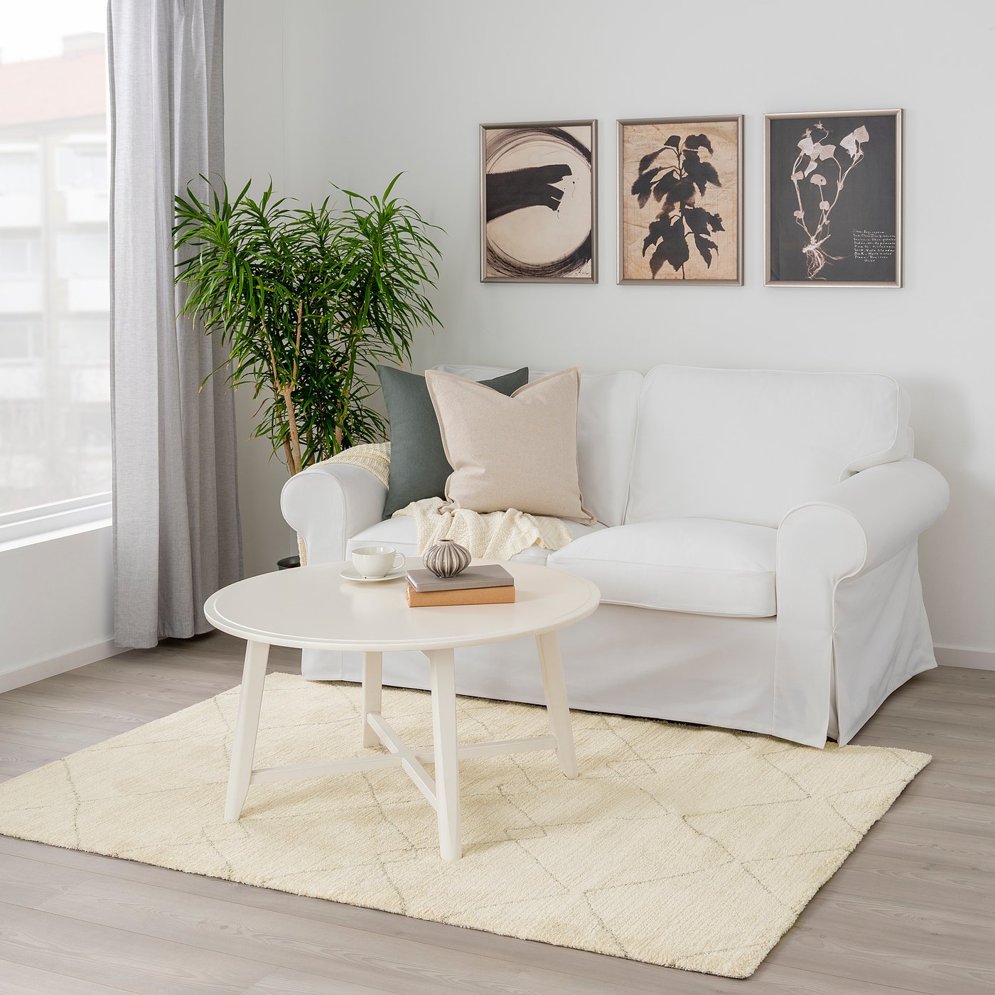 tversted rug, low pile, beige, 4'4