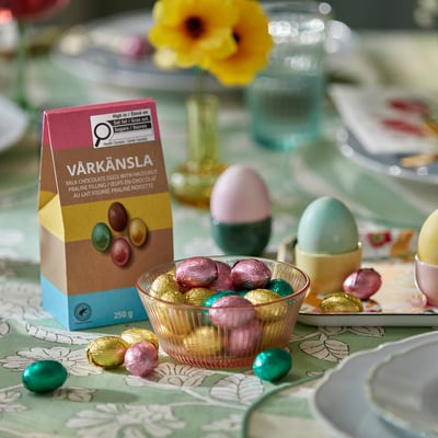 VÅRKÄNSLA Milk chocolate eggs, with hazelnut filling/Rainforest Alliance Certified, 9 oz