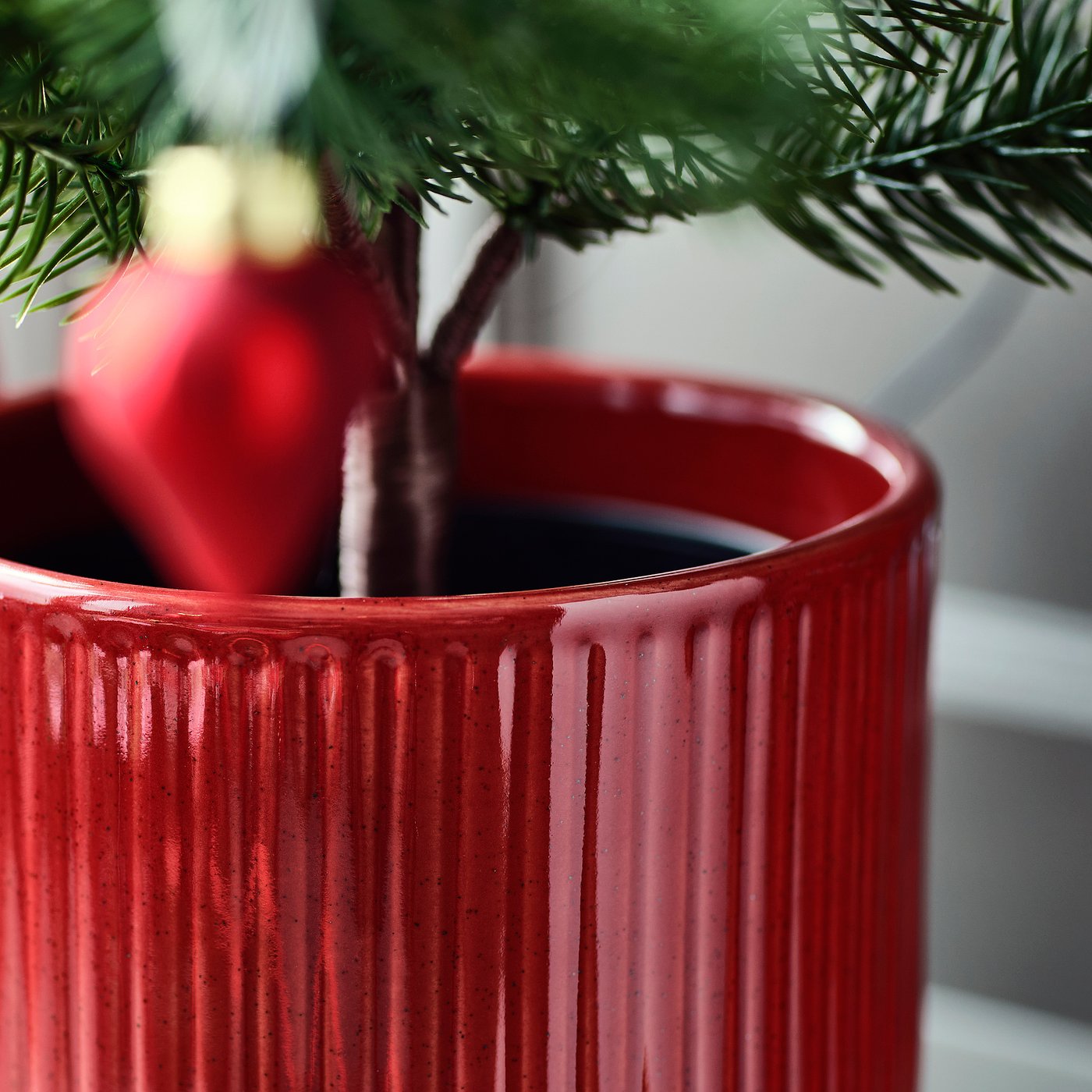 VINTERFINT Christmas plant pot, in/outdoor/red, 12 cm - IKEA CA