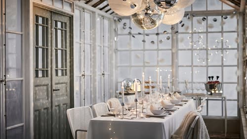 Decorative pendant lamps