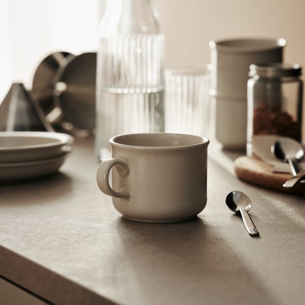 DAGGASTER Tasse, à picots/beige clair, 14 oz