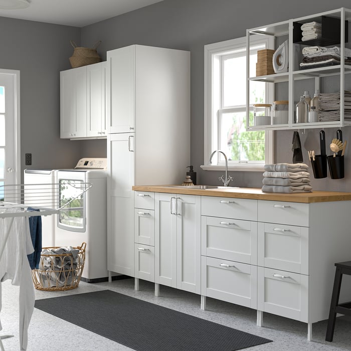 Armoires et tablettes pour salle de lavage IKEA CA