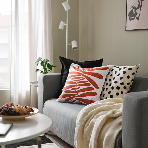 MAJSMOTT Housse de coussin, blanc cassé/rouge, 20x20 "