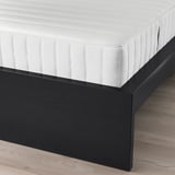 MALM Structure de lit avec matelas, brun-noir/Valevåg ferme, Très grand 2 places