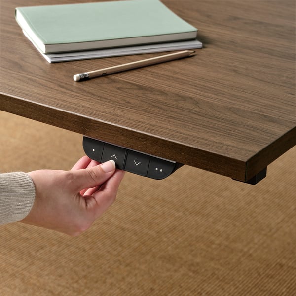 MITTZON Bureau assis-debout, électrique noyer plaqué/noir, 55 1/8x31 1/2 "
