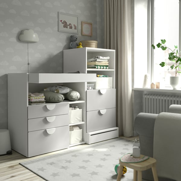 SMÅSTAD / UPPFÖRA Table à langer, blanc gris/avec bibliothèque, 59x31 1/2x53 1/2 "