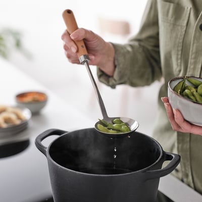 VARDAGEN Écumoire, acier inox/hêtre, 13 "