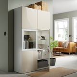 BESTÅ Vitrine, weiß/Selsviken Hochgl beige Klargl, 120x42x193 cm