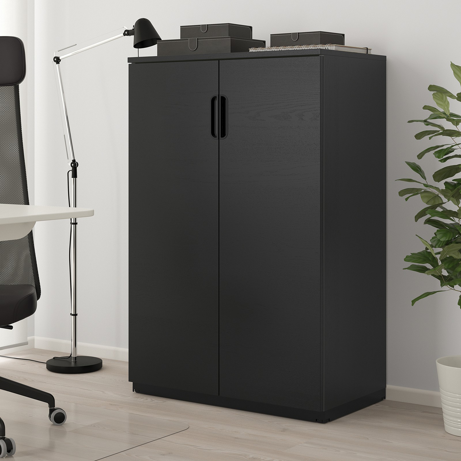 GALANT Schrank mit Türen, schwarz gebeiztes Eschenfurnier, 80x120 cm