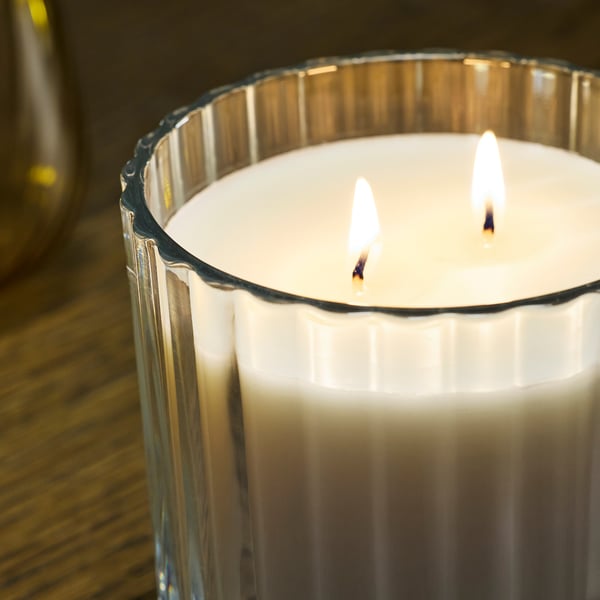 TOFSTÄRNA Duftkerze im Glas, 2 Dochte, Frische Wäsche Klarglas, 50 Std.