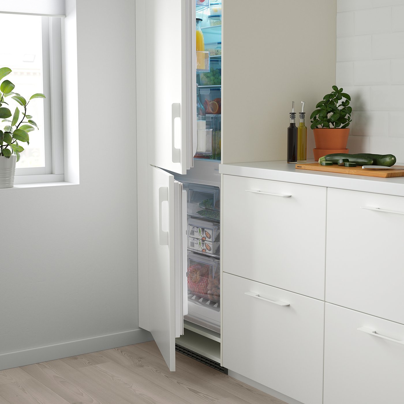 ISANDE Fridge/freezer, IKEA 700 integrated, 193/61 l IKEA Switzerland
