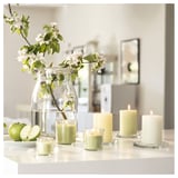 LÖVSKOGSLUND Scented pillar candle, Apple mixed colours, 30 hr