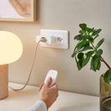 TRETAKT Plug with remote control, smart