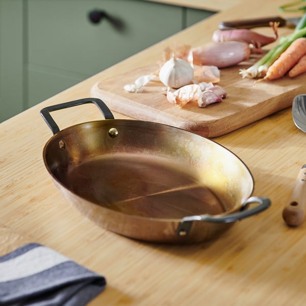 VARDAGEN Roasting pan, oval carbon steel, 32x22 cm