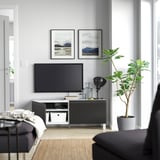 BESTÅ Banc TV avec portes, blanc/Hammarsmed/Stubbarp anthracite, 120x42x48 cm