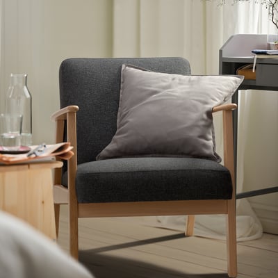 LOBERGET / MALSKÄR Chaise pivotante avec coussin, blanc noir/gris foncé -  IKEA