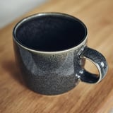 GLADELIG Mug, gris foncé, 37 cl