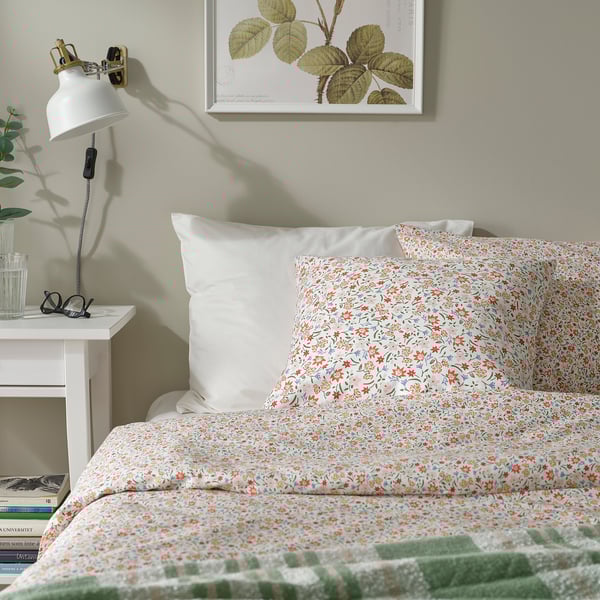 GULLNATTLJUS Housse de coussin, blanc/motif floral, 50x50 cm