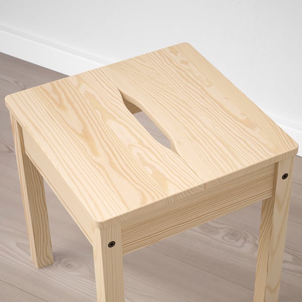 HÄGERNÄS Tabouret, pin